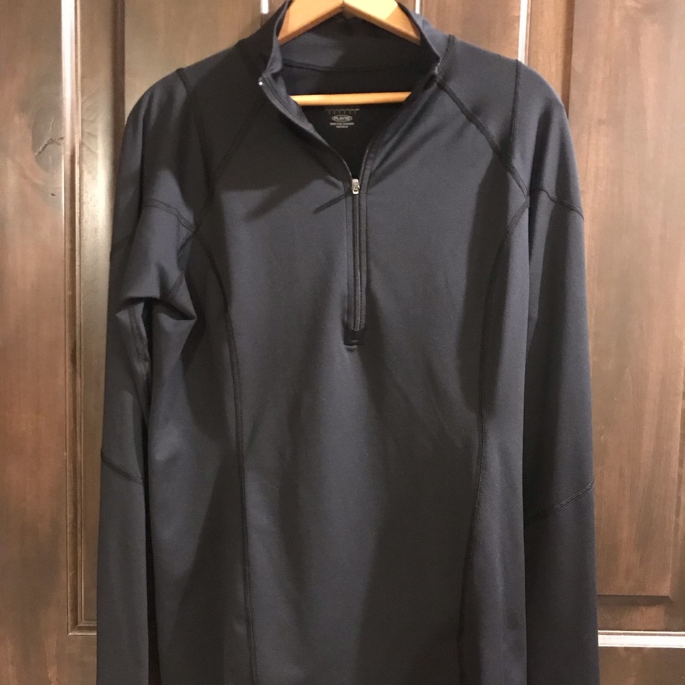 Reebok PlayDry Pullover